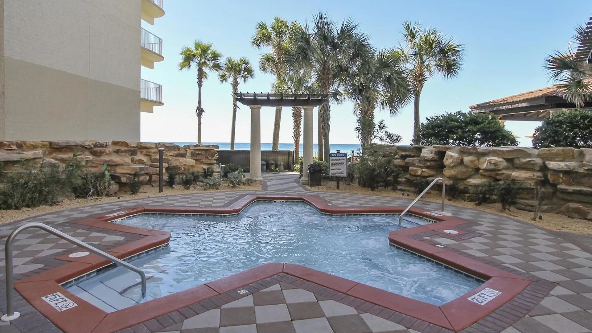 Apartment Shores Of Panama 1506, Perfect For A Great Couples Getaway! Free Fun! Reserved Parking Condo Panama City Beach United States