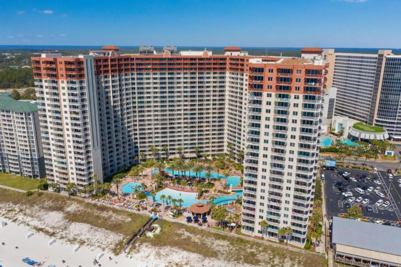 Shores Of Panama 1506, Perfect For A Great Couples Getaway! Free Fun! Reserved Parking Condo Panama City Beach Apartment