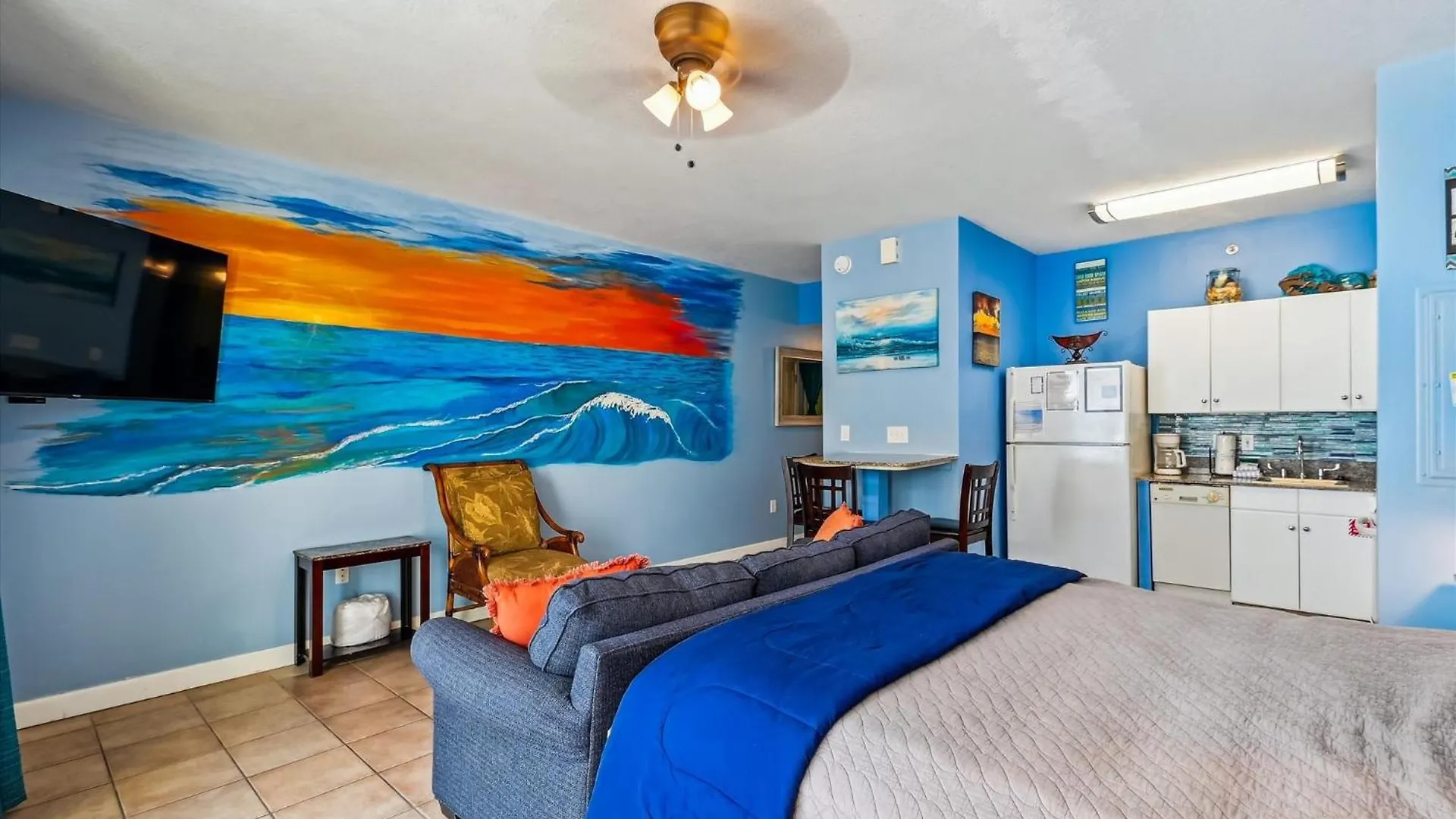 Shores Of Panama 1506, Perfect For A Great Couples Getaway! Free Fun! Reserved Parking Condo Panama City Beach 0*,  United States
